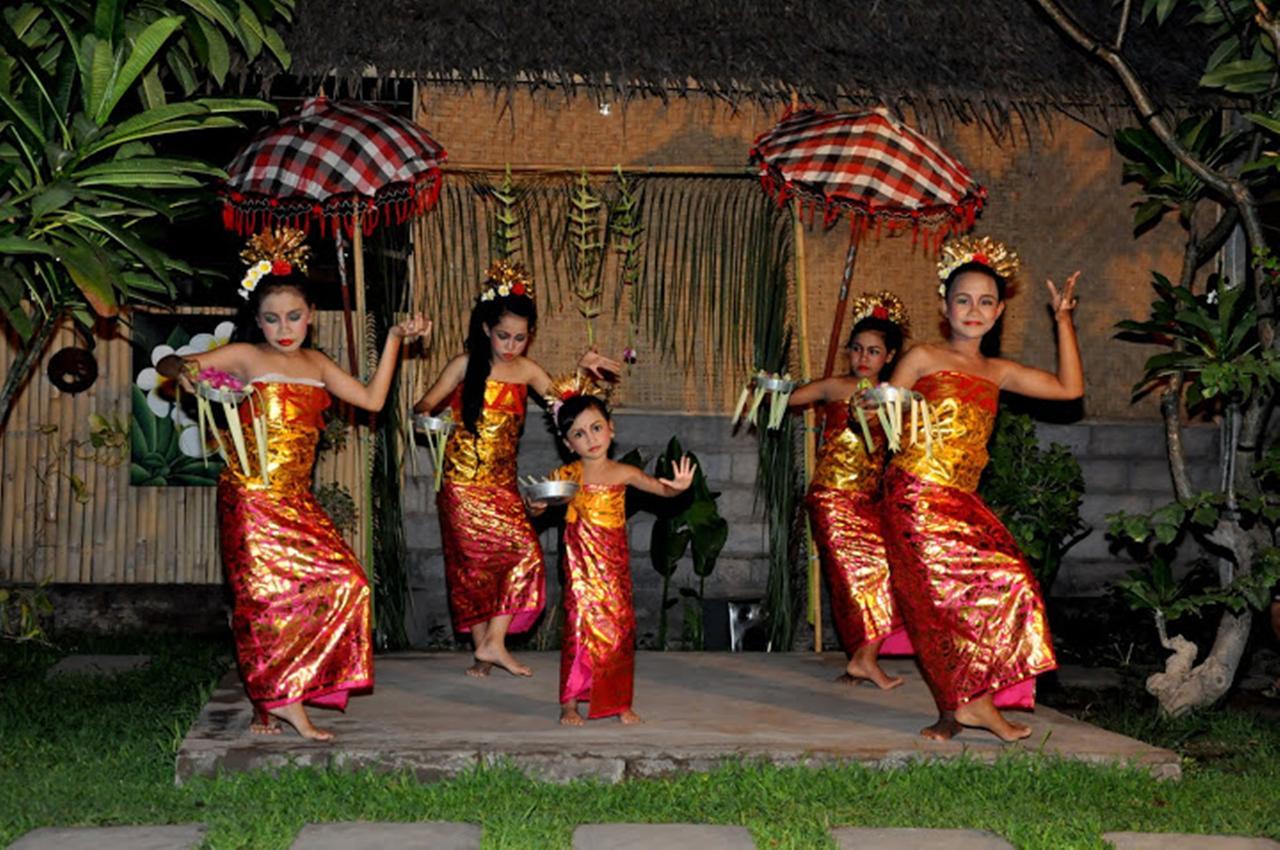 ホテル Alam Mimpi Bali テジャクラ エクステリア 写真
